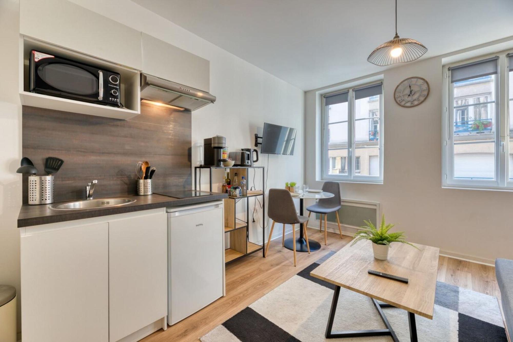 Le Thibaut Studio Renove Au Coeur De รูออง ภายนอก รูปภาพ