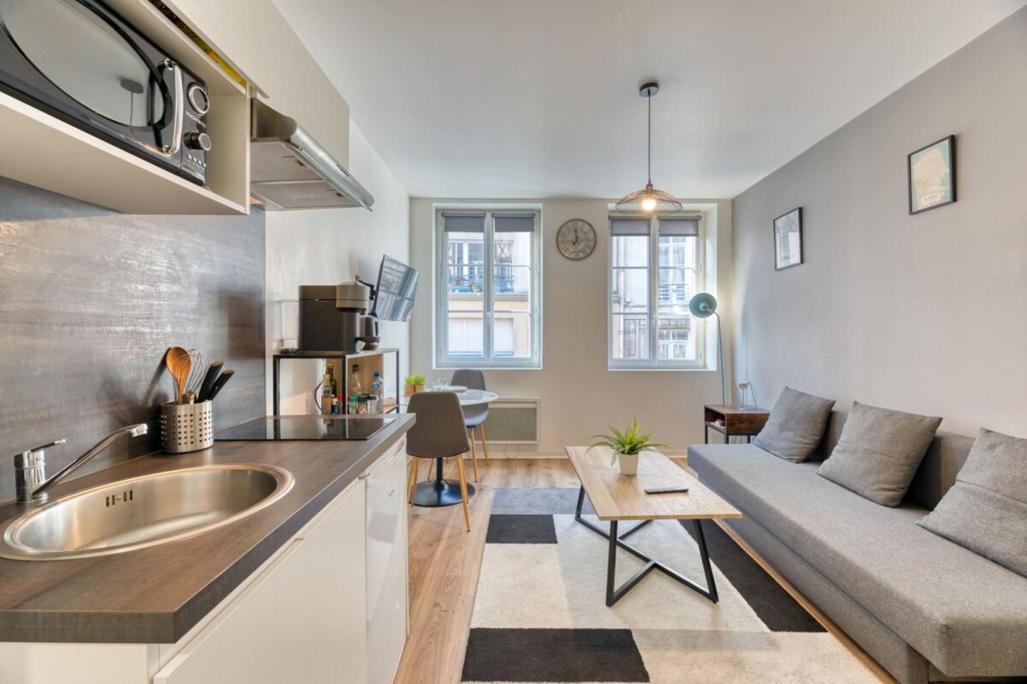 Le Thibaut Studio Renove Au Coeur De รูออง ภายนอก รูปภาพ