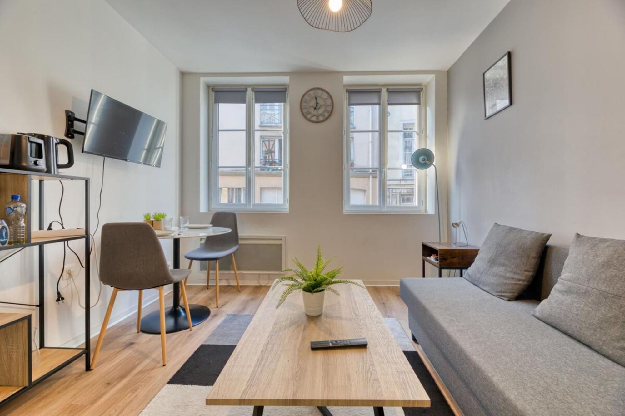 Le Thibaut Studio Renove Au Coeur De รูออง ภายนอก รูปภาพ